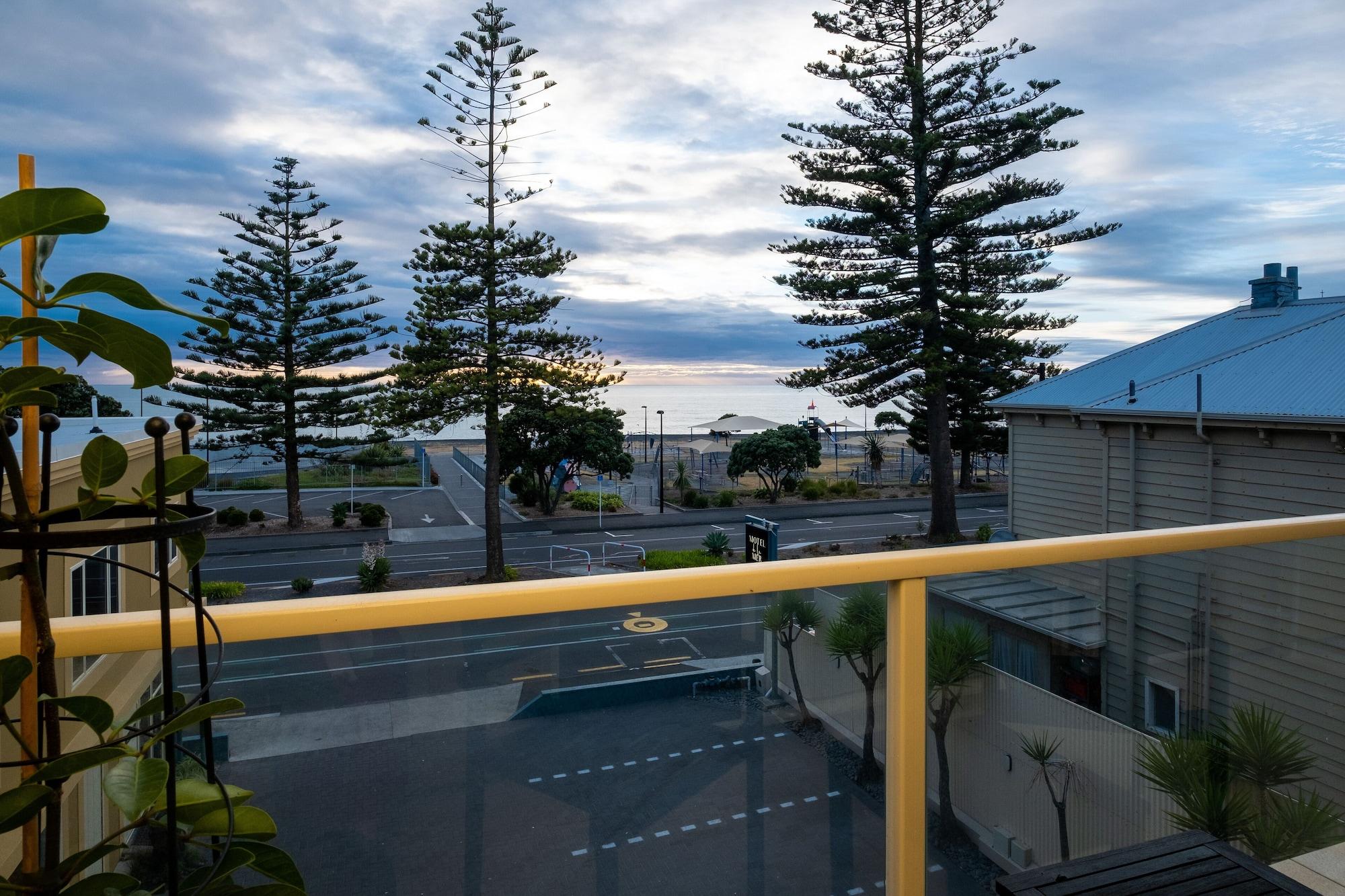 Motel De La Mer เนเปียร์ ภายนอก รูปภาพ