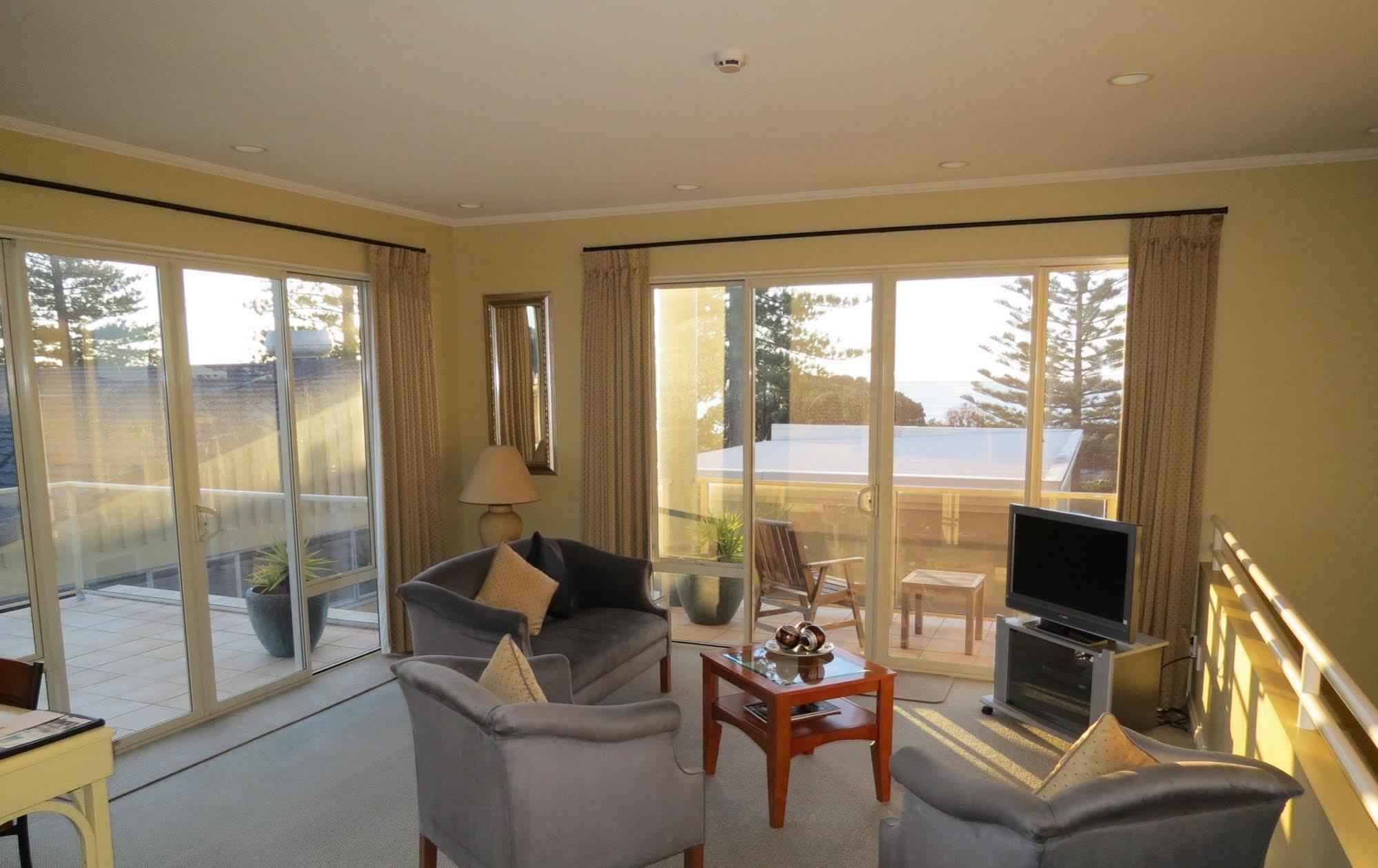 Motel De La Mer เนเปียร์ ภายนอก รูปภาพ